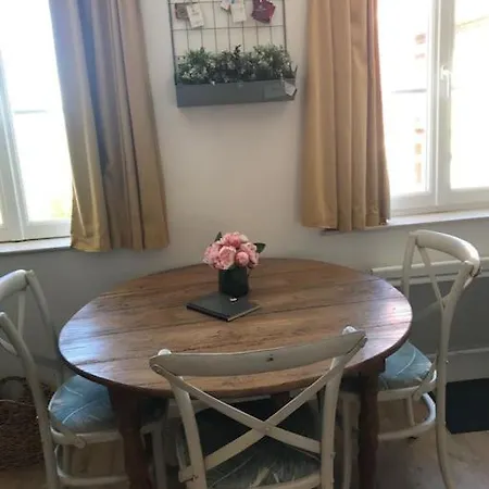 Le Petit Nid D'honfleur דירה *